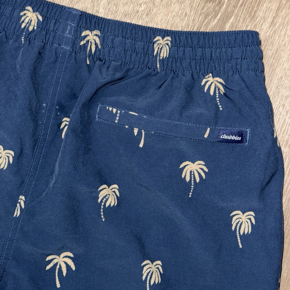 Chubbies Classic Swim Trunks 5.5" Men's XL Midnight Navy Palms Lined Stretch